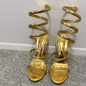 Fashion Nova Metallic Gold Spiral Heels